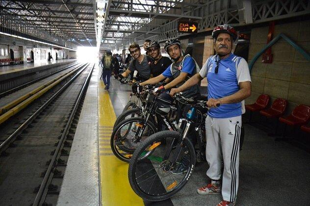 مترو سواری دوچرخه ها