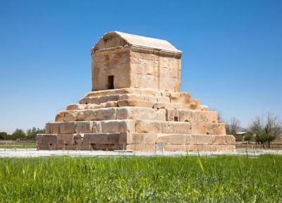 مقبره کوروش؛ قدیمی ترین ساختمان ضد زلزله جهان