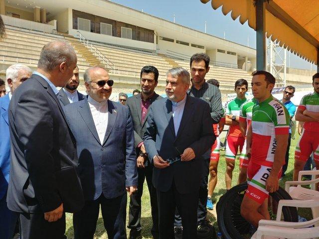 سفر سلطانی فر و صالحی امیری به لوزان برای دیدار با باخ سفر سلطانی فر و صالحی امیری به لوزان برای ملاقات با باخ