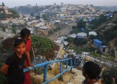 متواری شدن ده ها هزار نفر درپی آتش سوزی کمپ پناهجویان روهینگیا در بنگلادش
