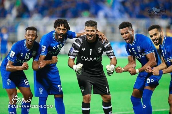 تصویر معروف اشک های مدیر عربستانی را کنار تیر دروازه ببینید، فوتبال همواره روی خوش ندارد!