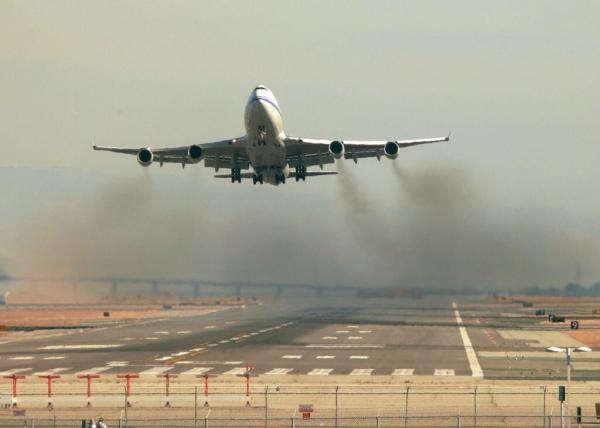 فراوری سوخت هواپیما از آلودگی هوا!