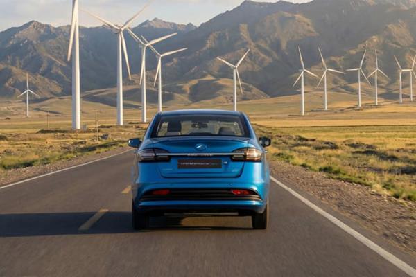 از ایجاد زیرساخت تا توسعه محصول؛ استراتژی کرمان موتور برای خودروهای پاک