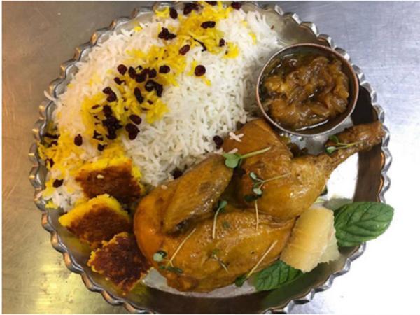 طرز تهیه مرغ یخنی مشهدی ، لذیذترین دستور مرغ مجلسی